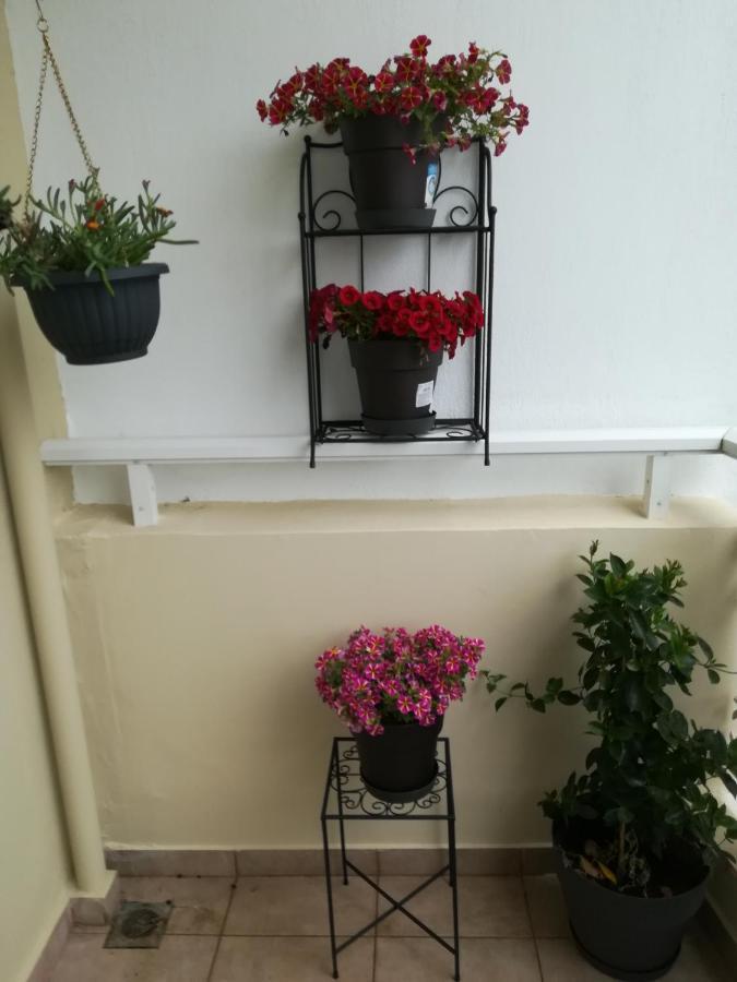 Apartment Ey Zhn Nea Chili Экстерьер фото