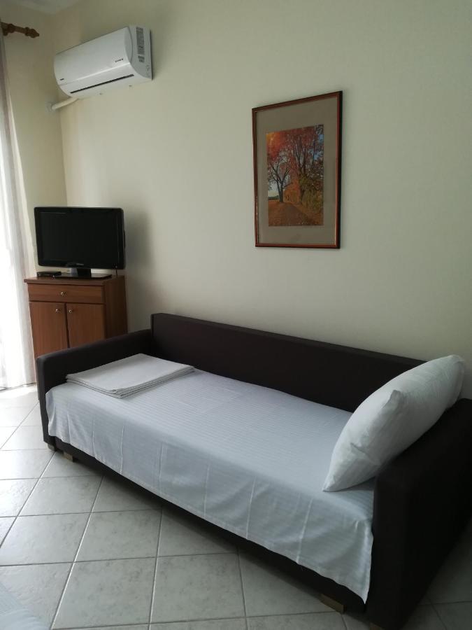 Apartment Ey Zhn Nea Chili Экстерьер фото